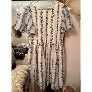 JessaKae The Fox Gown White Blue Floral Stripe Flutter Sleeve Midi Dress Size M